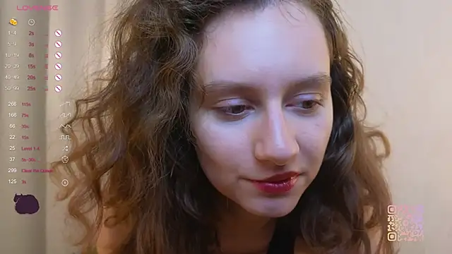 Snapshot of Leya_Curly chatting on November 2, 4:20 pm Leya Curly online show from November 2, 4:20 pm