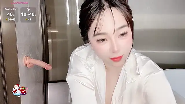 Snapshot of Alano-01 chatting on February 18, 11:00 am Alano-01 online show from February 18, 11:00 am