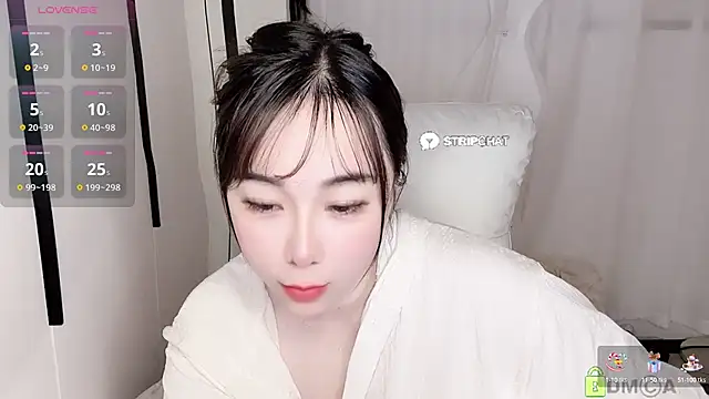 Snapshot of Alano-01 chatting on March 1, 4:26 am Alano-01 online show from March 1, 4:26 am