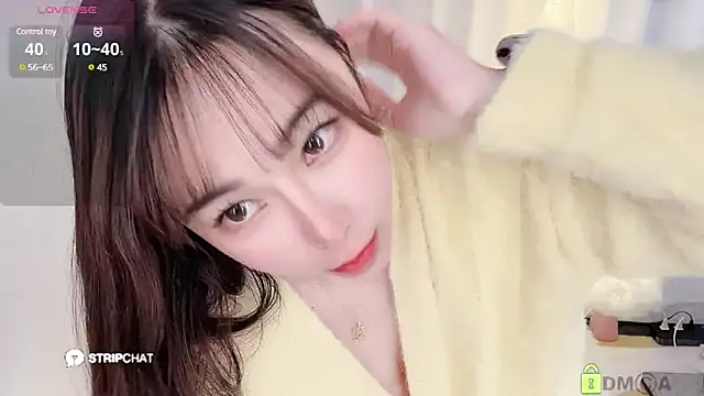 Snapshot of Alano-01 chatting on March 6, 6:52 am Alano-01 online show from March 6, 6:52 am