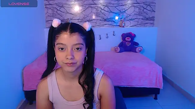 IslaBlaze online show from February 7, 11:56 am