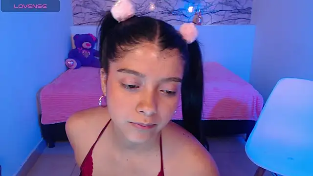 IslaBlaze online show from February 7, 2:58 pm