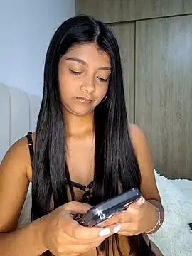 IslaBlaze online show from February 24, 1:47 am