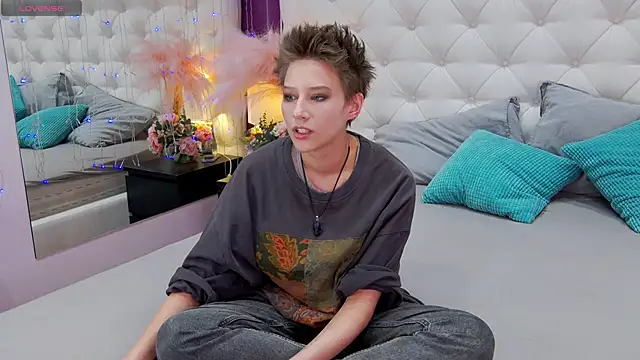 via mayer  online show from January 31, 8:43 pm