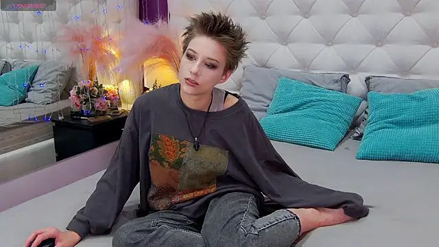 via mayer  online show from February 1, 3:30 am