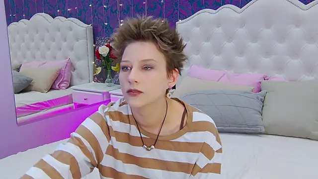 via mayer  online show from March 5, 1:28 pm