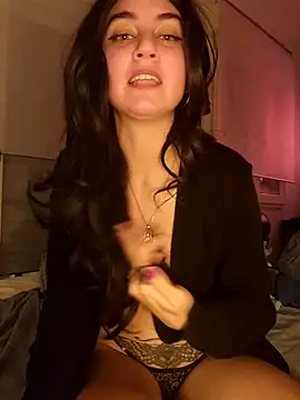 Snapshot of Vanessa-2002 chatting on November 10, 10:09 pm Vanessa-2002 online show from November 10, 10:09 pm