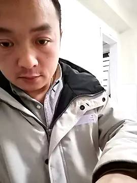 Snapshot of swg176 chatting on January 23, 6:49 am swg176 online show from January 23, 6:49 am