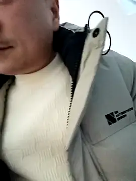 Snapshot of swg176 chatting on February 2, 1:19 pm swg176 online show from February 2, 1:19 pm