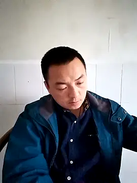 Snapshot of swg176 chatting on November 6, 8:15 am swg176 online show from November 6, 8:15 am