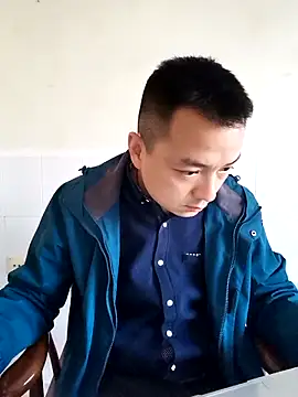 Snapshot of swg176 chatting on November 16, 7:25 am swg176 online show from November 16, 7:25 am