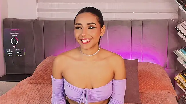 Snapshot of AndySaenzz chatting on November 8, 3:39 am AndySaenzz online show from November 8, 3:39 am