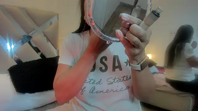 raquell moore online show from February 24, 7:22 am