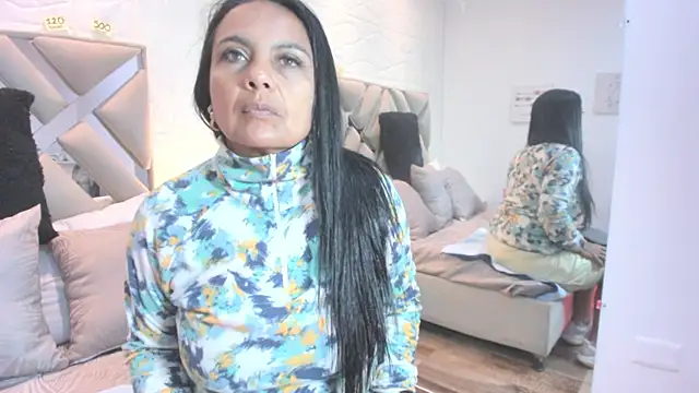 raquell moore online show from September 17, 11:34 am