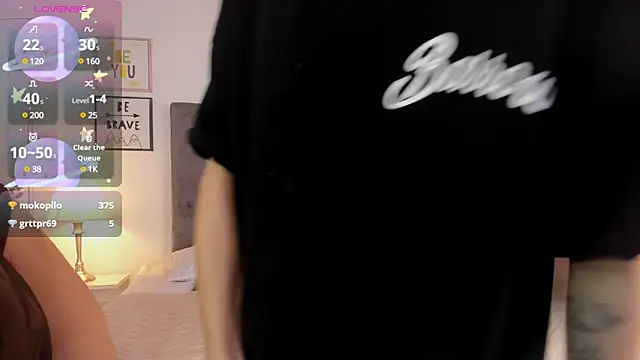 Snapshot of ethan_and_ava chatting on February 9, 1:46 pm ethan and ava online show from February 9, 1:46 pm