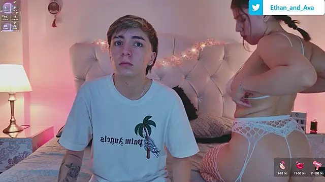 Snapshot of ethan_and_ava chatting on September 19, 12:50 pm ethan and ava online show from September 19, 12:50 pm