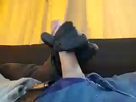 Snapshot of bwcbeat83 chatting on January 29, 7:32 pm bwcbeat83 online show from January 29, 7:32 pm