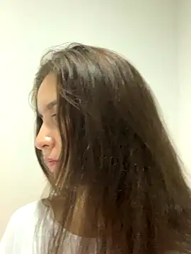 Bella still online show from December 20, 12:07 am