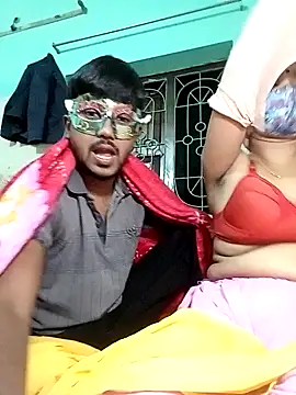 Snapshot of Sexy-Couple20 chatting on January 29, 8:25 pm Sexy-Couple20 online show from January 29, 8:25 pm