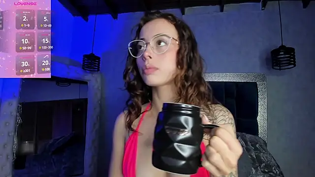 Snapshot of Sophiaa_Gomez chatting on January 26, 3:58 pm Sophiaa Gomez online show from January 26, 3:58 pm