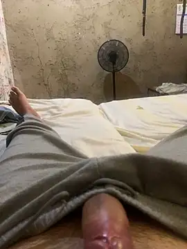 Snapshot of Greiber_A-Z chatting on January 16, 4:39 pm Greiber A-Z online show from January 16, 4:39 pm