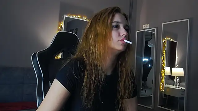 Eva Lovvia  online show from January 25, 3:19 am