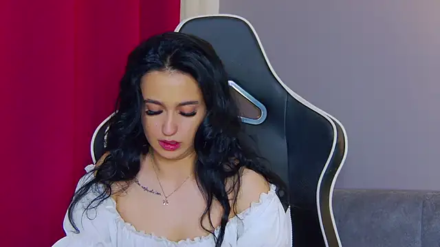 Eva Lovvia  online show from February 11, 10:39 pm