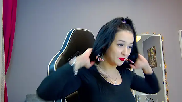 Eva Lovvia  online show from March 17, 7:58 pm