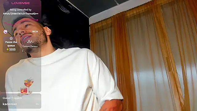 Snapshot of Salvatore_costa chatting on February 17, 2:26 pm Salvatore costa online show from February 17, 2:26 pm