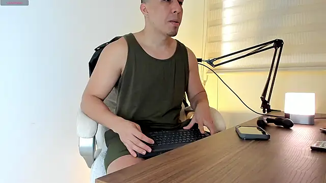 Snapshot of Fraannco chatting on January 29, 2:00 pm Fraannco online show from January 29, 2:00 pm