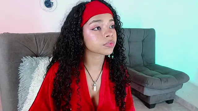 lucie petite online show from March 21, 9:23 pm