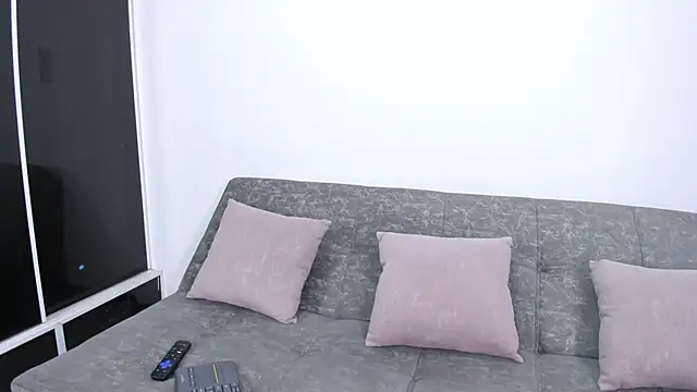 Alondra Cutie online show from January 8, 7:49 pm