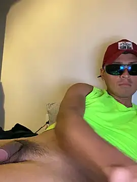 Snapshot of PerroDemonioHot chatting on February 4, 10:45 pm PerroDemonioHot online show from February 4, 10:45 pm