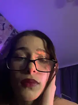 Snapshot of mollyEXD chatting on January 16, 10:42 am mollyEXD online show from January 16, 10:42 am