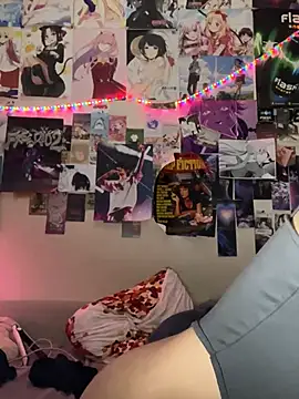 Snapshot of mollyEXD chatting on March 23, 1:31 am mollyEXD online show from March 23, 1:31 am