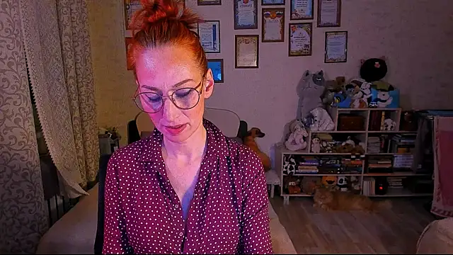 Snapshot of red_rocco chatting on March 2, 7:12 pm red rocco online show from March 2, 7:12 pm