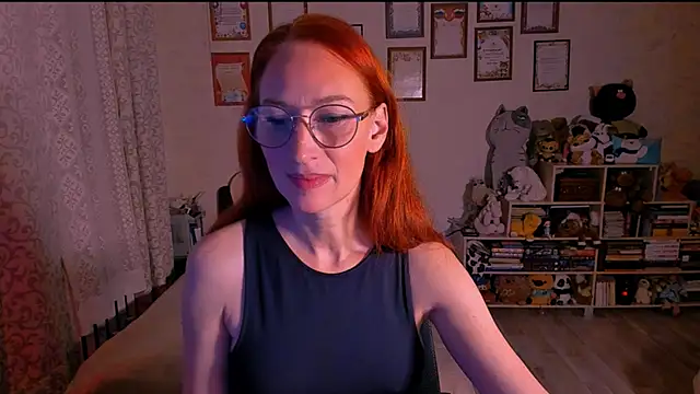 Snapshot of red_rocco chatting on March 11, 4:07 pm red rocco online show from March 11, 4:07 pm