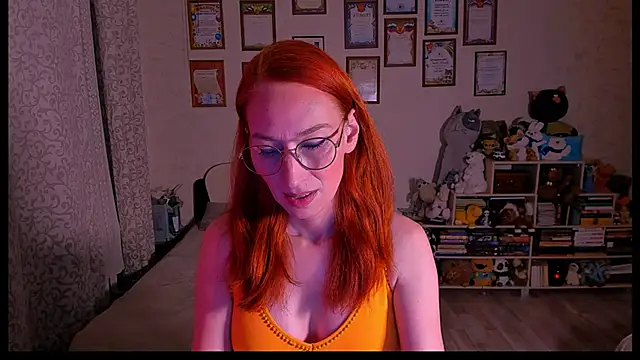 Snapshot of red_rocco chatting on March 15, 4:43 pm red rocco online show from March 15, 4:43 pm
