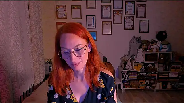 Snapshot of red_rocco chatting on March 18, 7:42 pm red rocco online show from March 18, 7:42 pm