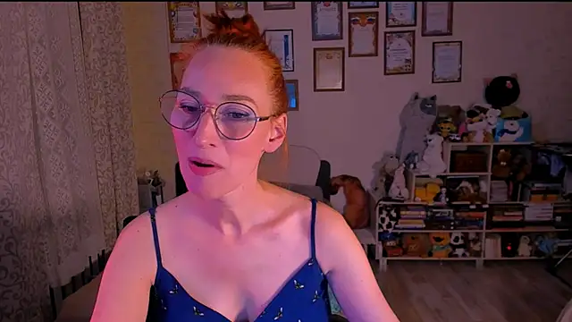 Snapshot of red_rocco chatting on March 22, 4:37 pm red rocco online show from March 22, 4:37 pm