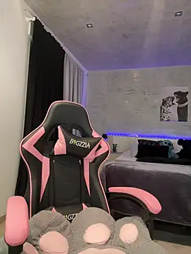 Snapshot of Rosariolovex chatting on February 21, 8:27 pm Rosariolovex online show from February 21, 8:27 pm