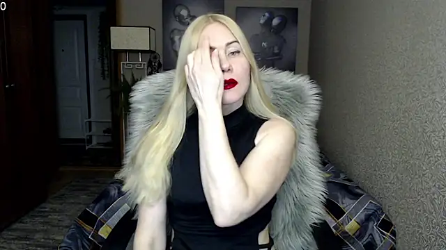 Snapshot of _Mire11a69 chatting on February 3, 6:28 pm Mire11a69 online show from February 3, 6:28 pm