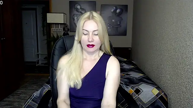 Snapshot of _Mire11a69 chatting on February 19, 2:01 pm Mire11a69 online show from February 19, 2:01 pm