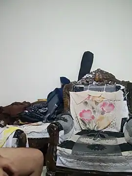 Snapshot of YourSuperTanya chatting on March 18, 7:20 pm YourSuperTanya online show from March 18, 7:20 pm