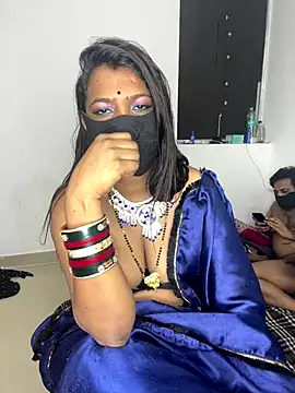 Snapshot of YourSuperTanya chatting on October 12, 5:28 am YourSuperTanya online show from October 12, 5:28 am