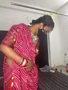 Snapshot of YourSuperTanya chatting on December 4, 9:40 am YourSuperTanya online show from December 4, 9:40 am