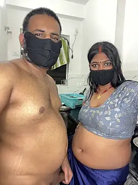 Snapshot of YourSuperTanya chatting on December 13, 7:53 pm YourSuperTanya online show from December 13, 7:53 pm