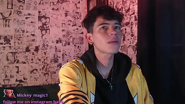 Mickey Magic online show from December 2, 9:54 pm