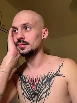 AssHunter4k online show from March 5, 8:42 pm