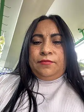 Snapshot of Miia_Jazmin chatting on February 9, 2:07 pm Miia Jazmin online show from February 9, 2:07 pm